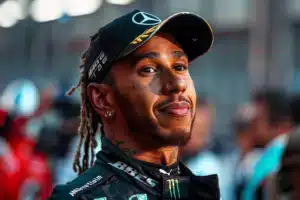 Lewis-Hamilton's-Final-Mercedes-Season-and-Verstappen's-Quest-for-a-Third-Title:-What-to-Expect-in-the-2024-F1-Season
