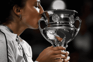 The-Journey-of-Iga-Świątek:-From-Introverted-Teen-to-Grand-Slam-Champion