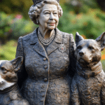 New-Sculpture-of-Queen-Elizabeth-II-Sparks-Mixed-Reactions